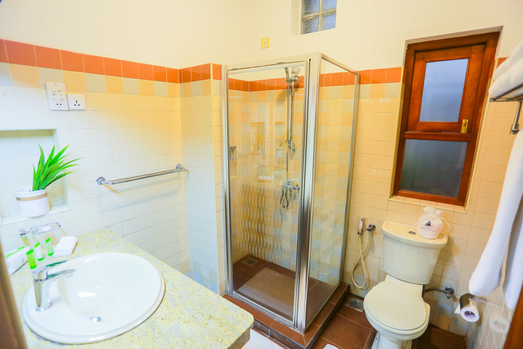 The Austin Residence By Unique Hotels Kolombo Bagian luar foto